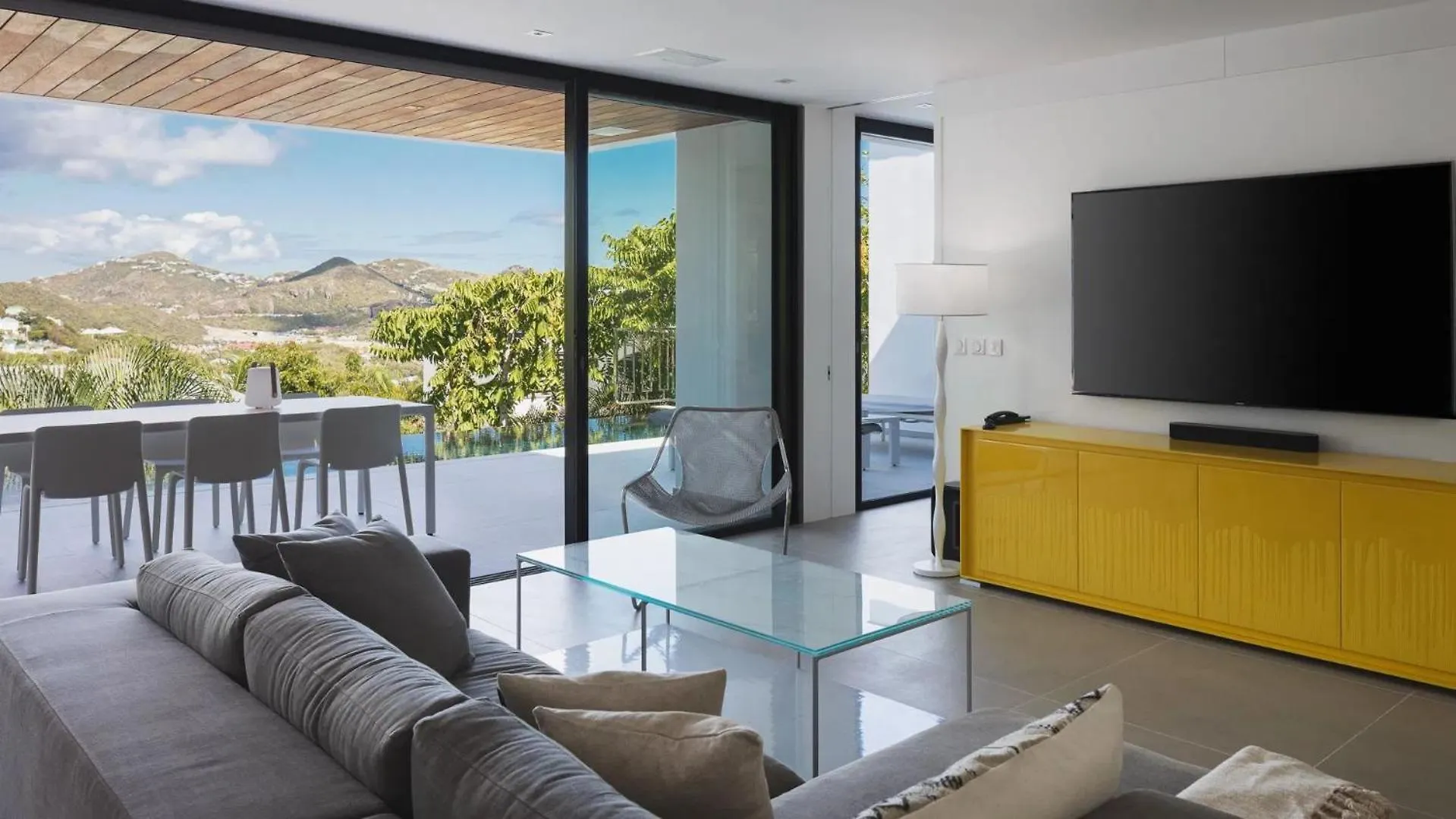 Bright Home With Private Heated Pool Gustavia Sankt Bartholomäus